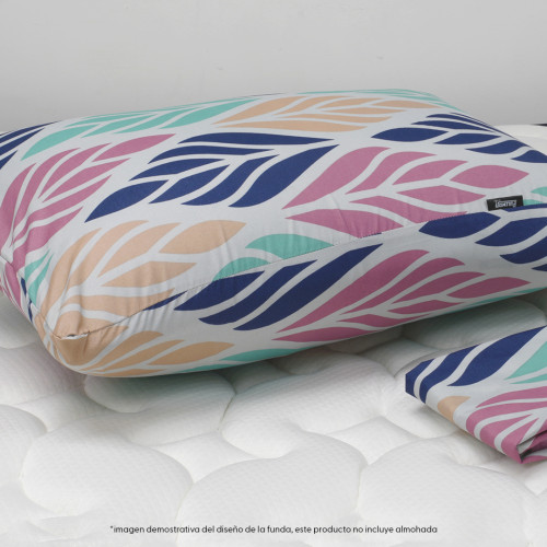 Combo Protector Impermeable de Colchón + 2 Fundas de Almohada