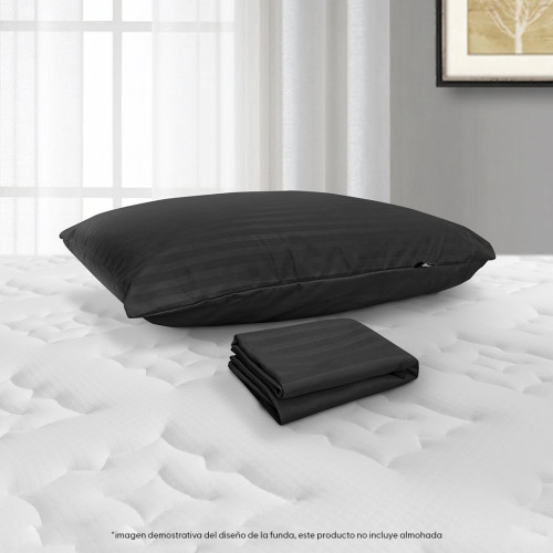 Combo Protector Impermeable de Colchón + 2 Fundas de Almohada